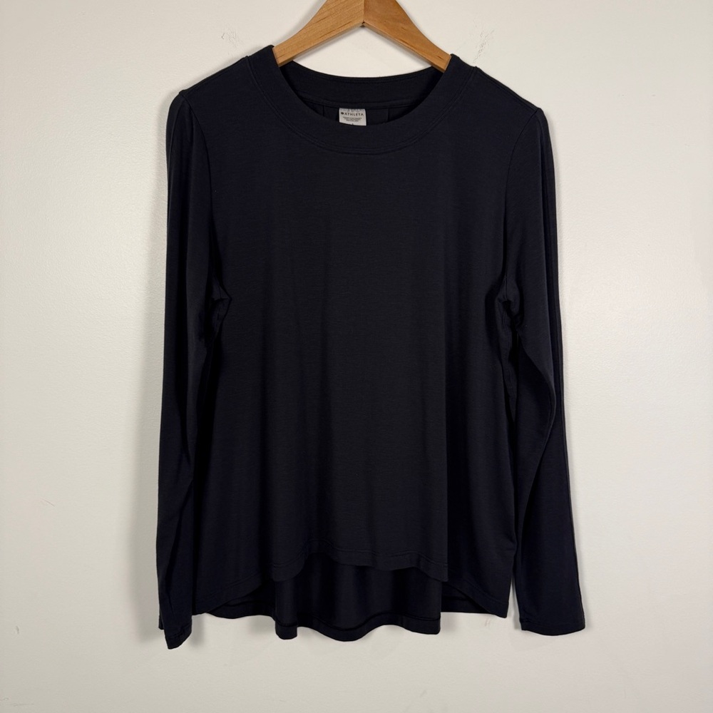 ✨ Athleta Modal Blend Long Sleeve High-Low Hem Tee ✨
